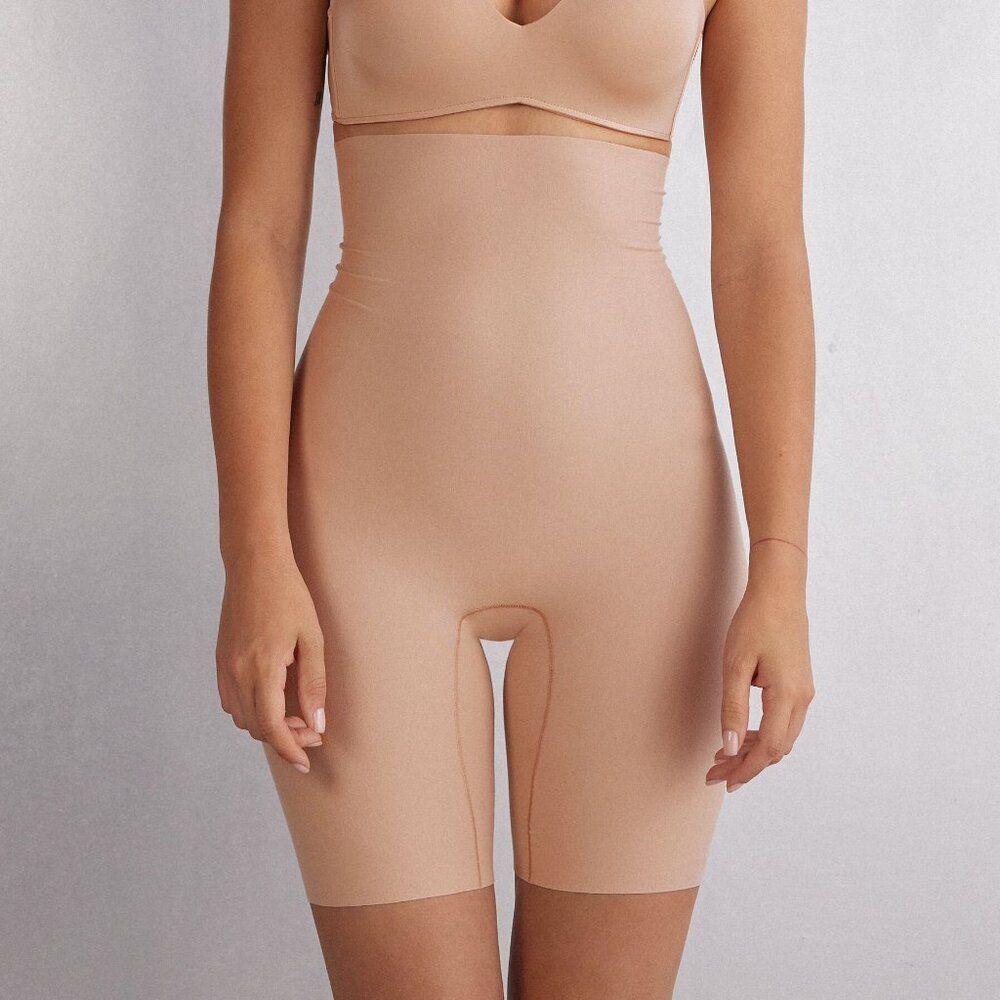 Intimissimi Light Shaping Cotton High Waist Shorts in Natural Size S